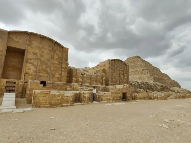 Tagesausflug von Hurghada nach Kairo Sakkara, Memphis, Dahschur